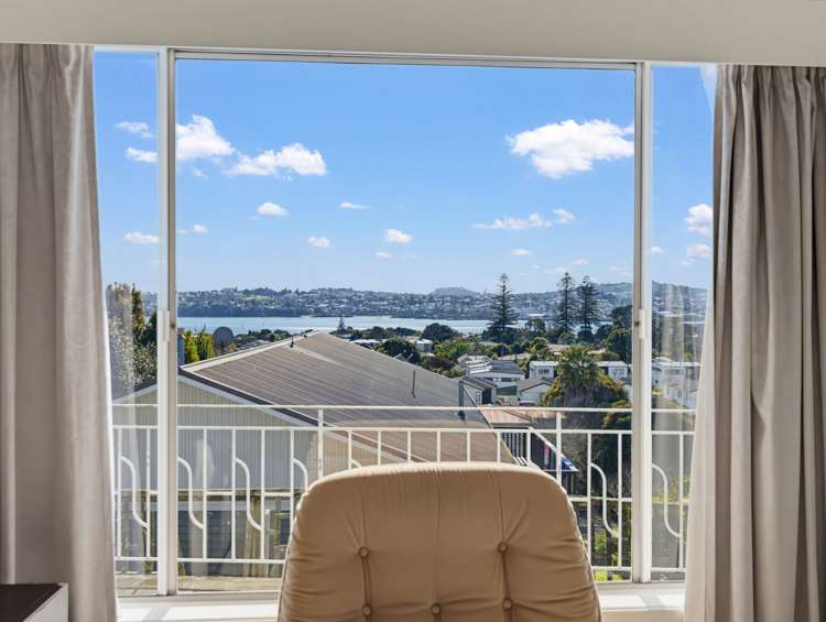 5 Conifer Lane Mangere Bridge_7