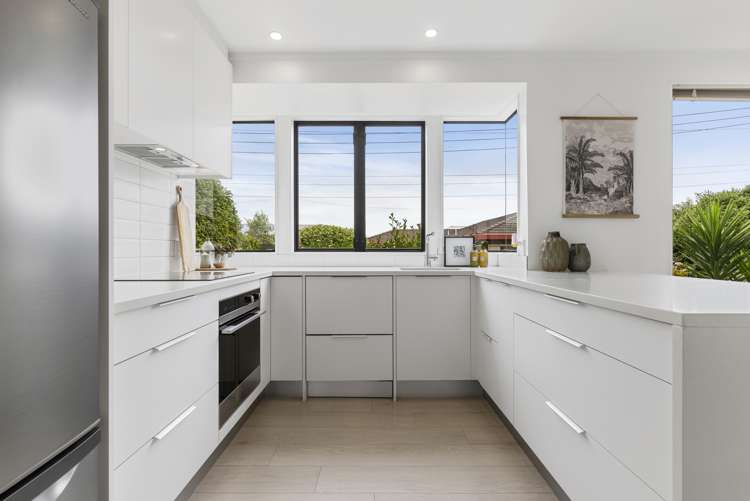 2/114 Landscape Road Mount Eden_5