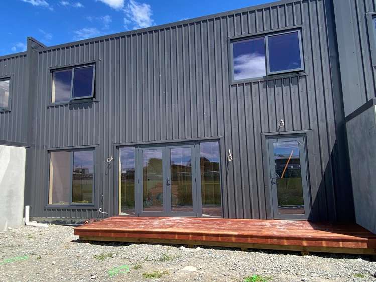 8/1 Lake Bryndwr Lane Burnside_7