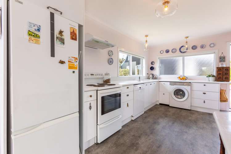 113 and 115 Grey Street Woodville_9