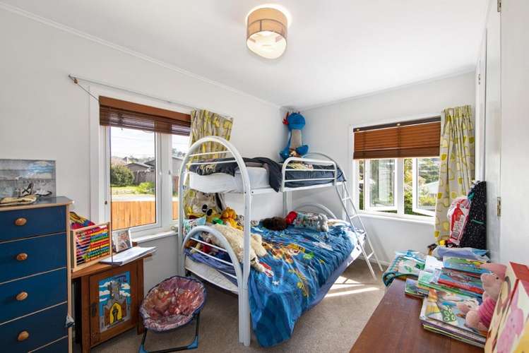 13 Glen Marine Parade Glendene_11