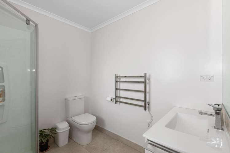 94 Fairway Drive Morrinsville_13