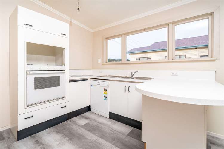 95 Salcombe Street Kaitangata_6