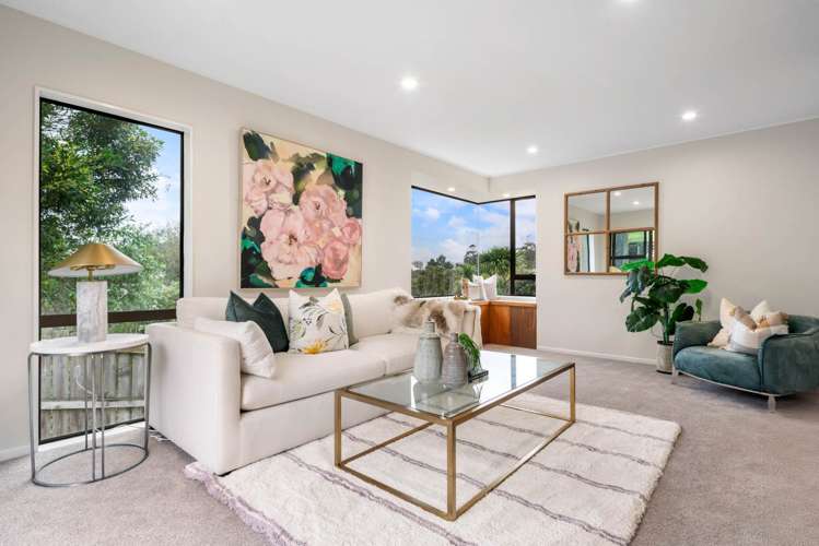 4 Seaford Place Murrays Bay_1