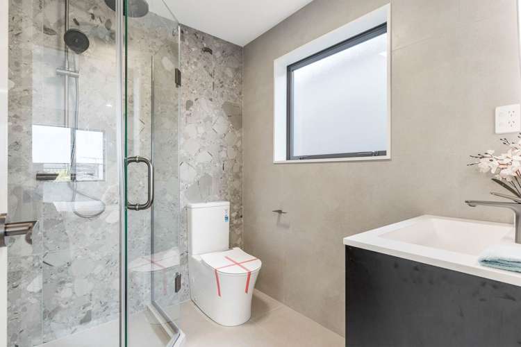 Lot 1-5/118 Chivalry Road Glenfield_42