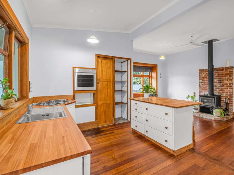 17 Sussex street Levin_11