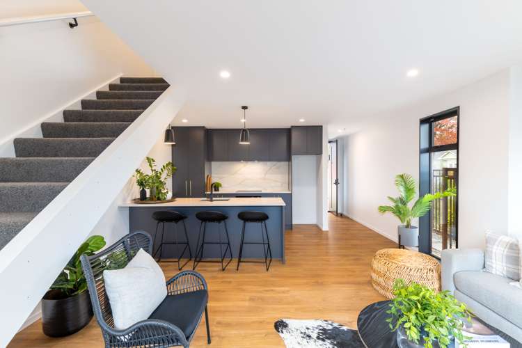 6/206 Geraldine Street Edgeware_13