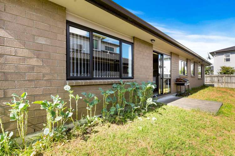 12 Yatterina Avenue Takanini_16