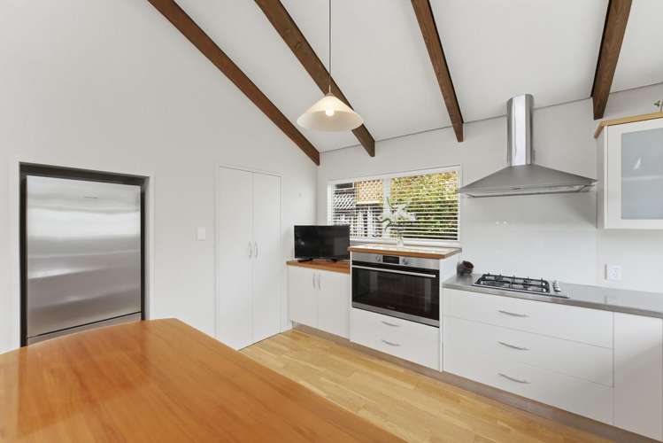 5 Magnolia Drive Westown_4