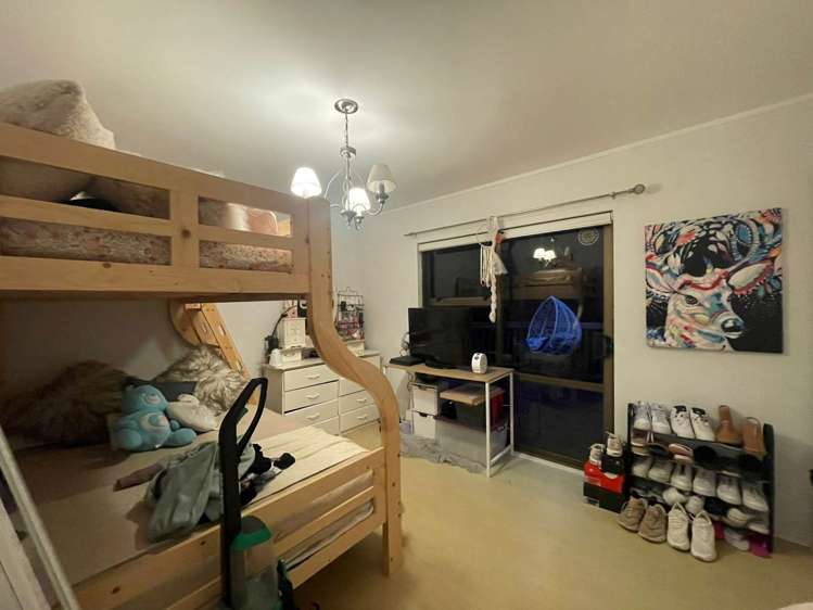 2/6 Sonnenberg Way Titirangi_8