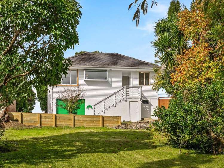 207 Sturges Road 11401_12