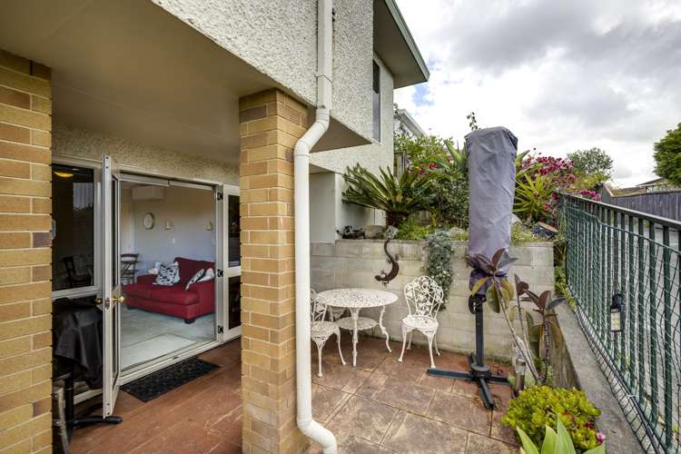 76A Churchill Drive Taradale_25