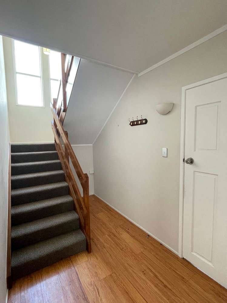 2/37A Mariri Road Onehunga_8