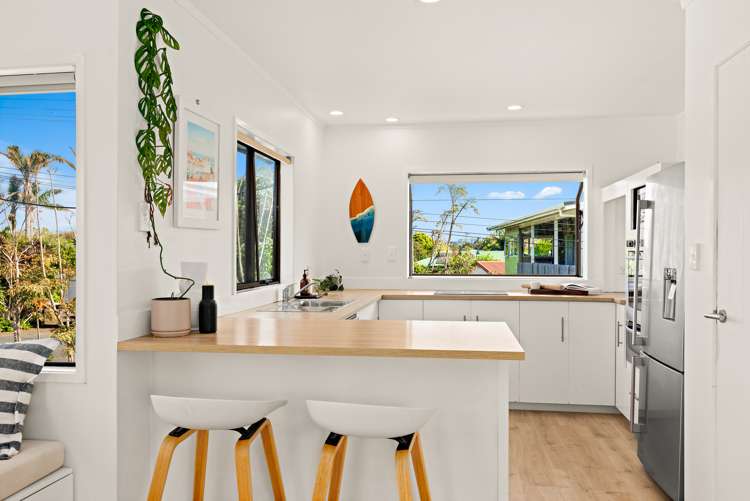 37 Harbour View Road Point Wells_5