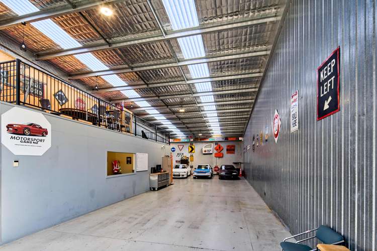 4/50 Gracefield Road Gracefield_3