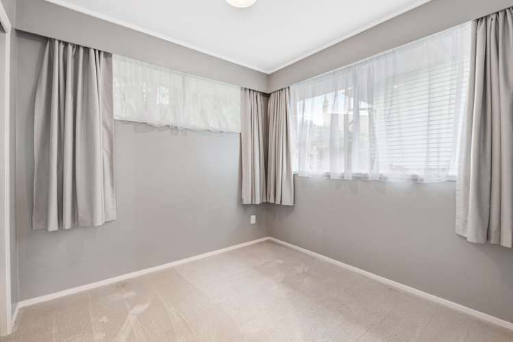 1/74 Chivalry Road Glenfield_8