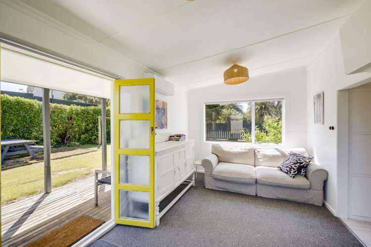 33 and 35 Airini Road Waimarama_31