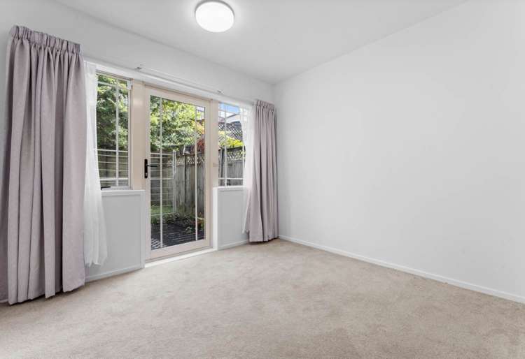 145C Hobsonville Road West Harbour_8