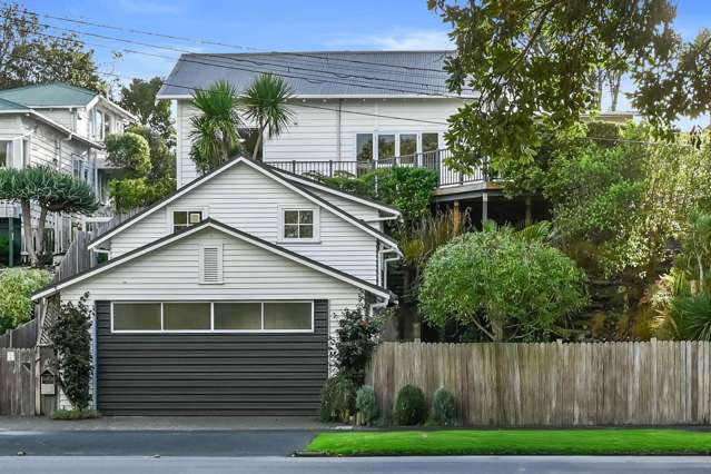 10 Seabreeze Road Narrow Neck_3