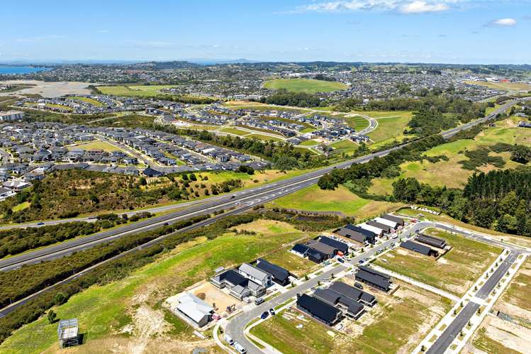 92 Huanui Drive Orewa_41