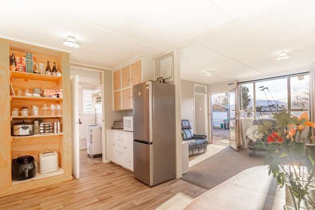 12 Fraser Crescent Twizel_2