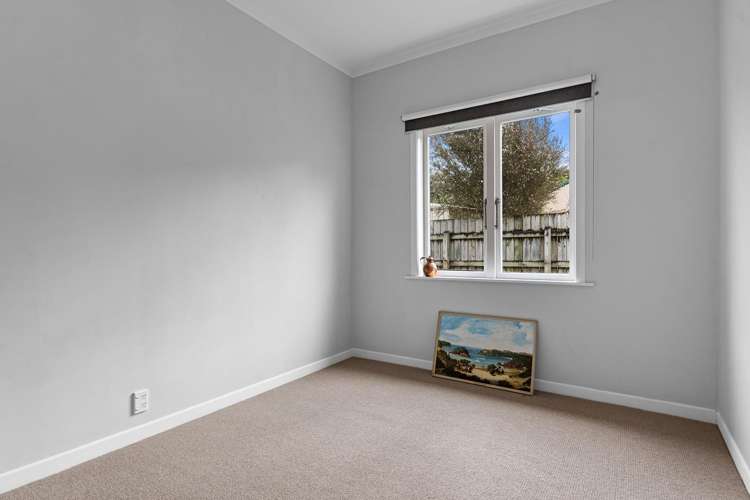 67 Riverside Drive Riverside_12