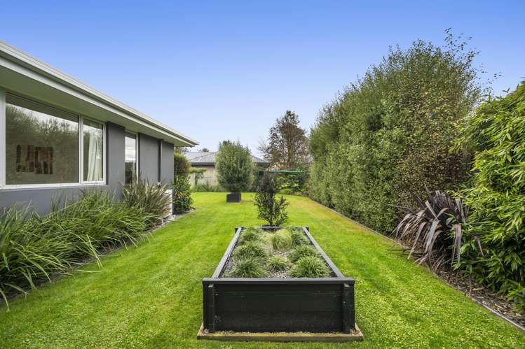 11 Pascoe Drive Woodend_12