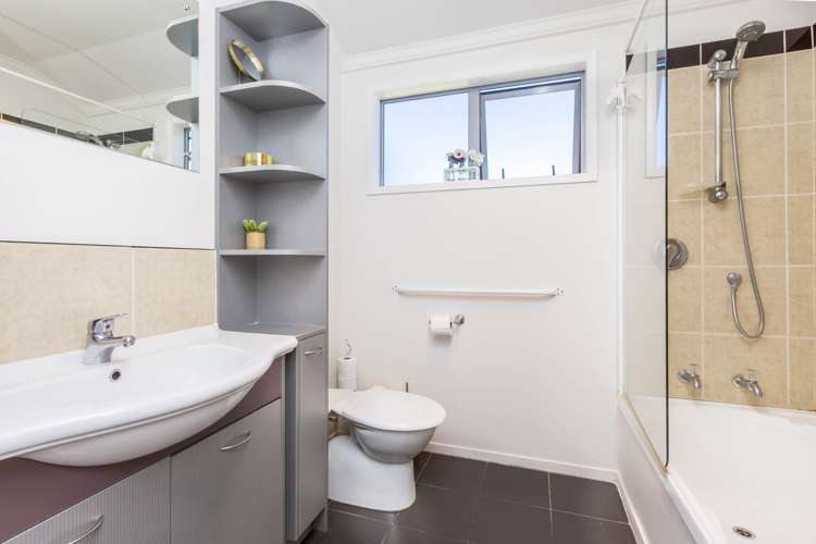 50 Stokes Valley Road Stokes Valley_8