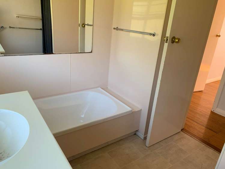 52 Coronation Street Te Hana_12