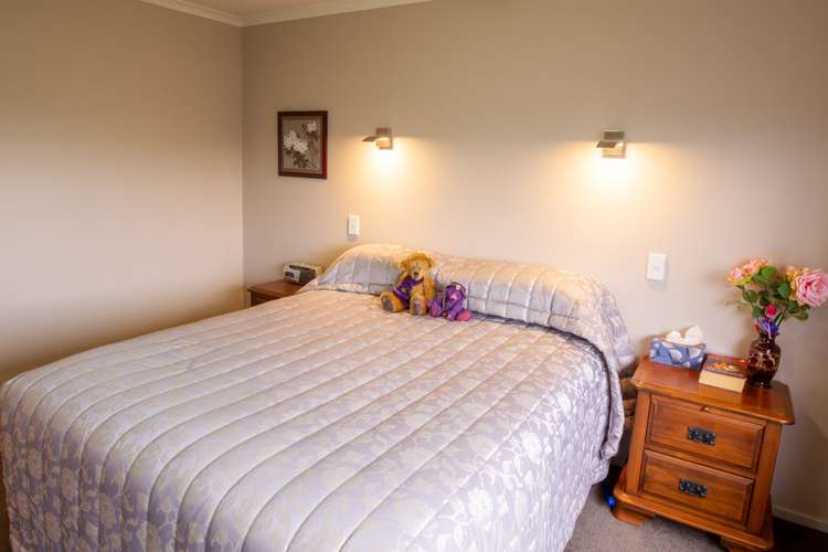 8 Fullford Drive Richmond_15