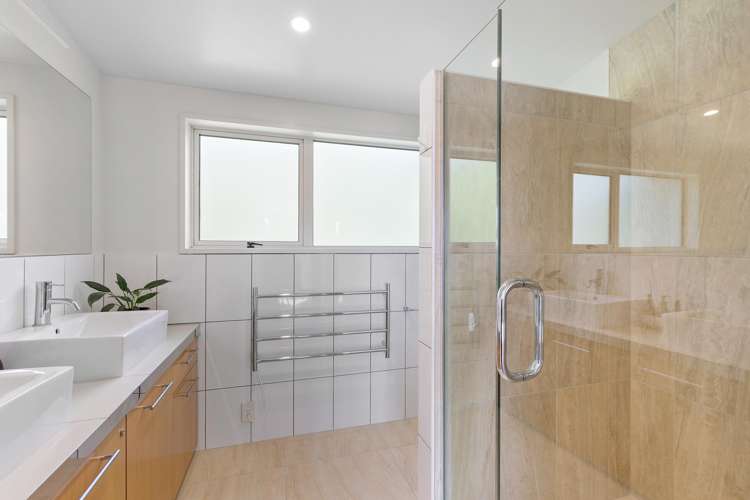 11 Morrows Mead Wanaka_13