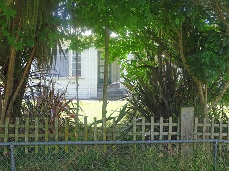 7 Kennedy Street Paeroa_13