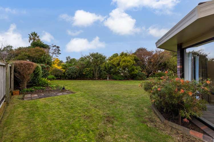 22 Pinewood Grove Paraparaumu Beach_19