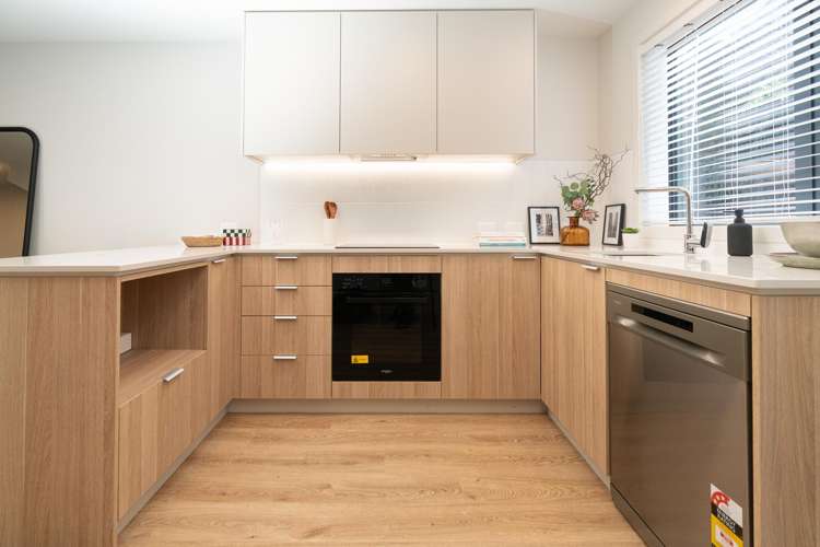 2,5,7,8/61 Madras Street Khandallah_7