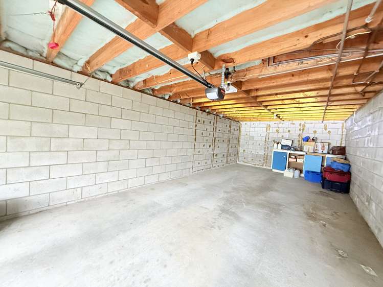 1/4 Illana Place Ranui_14