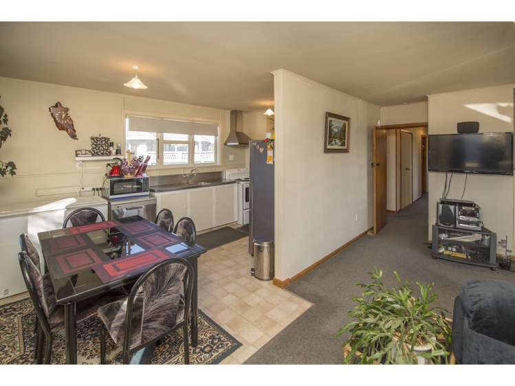 121 Springs Road Hornby_5