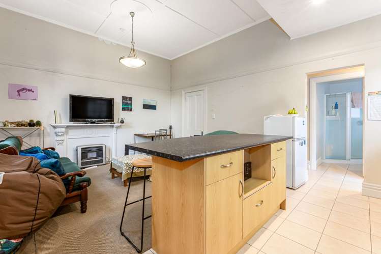 15 Porritt Avenue Mount Victoria_19