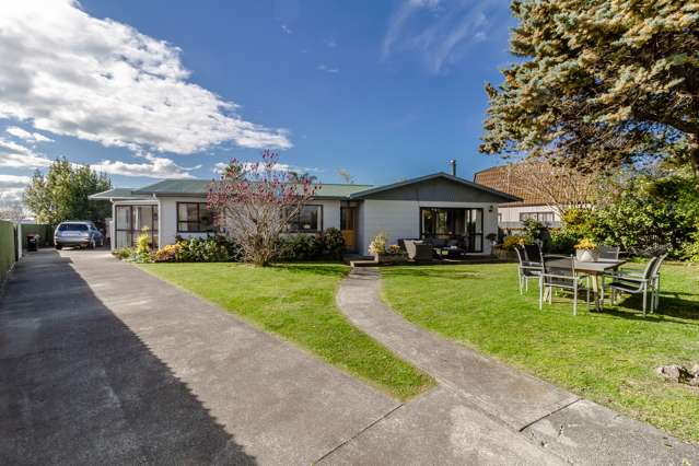 8 Lannie Place Greenmeadows_1