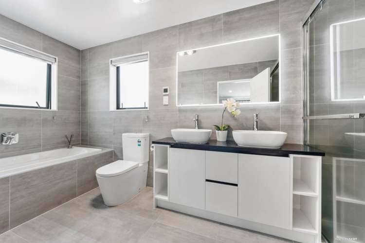 51 Broadhurst Road Flat Bush_12