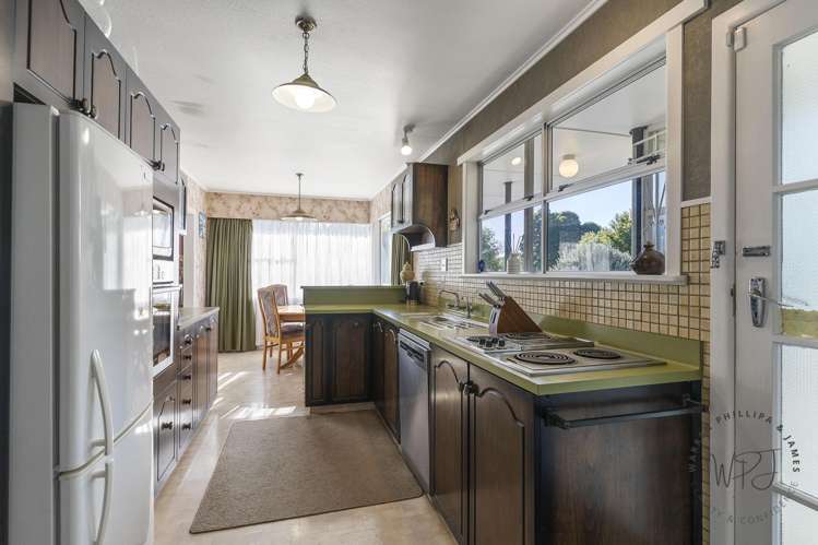 84 Lawrence Crescent Hillpark_7