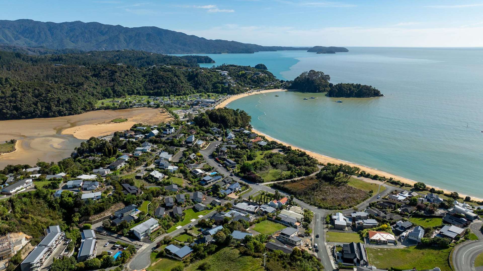 8 Kotare Place Kaiteriteri_0