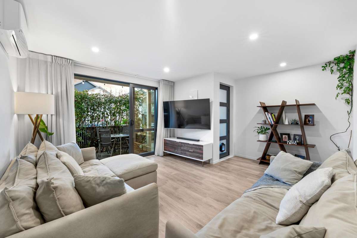 12 Autumn Blaze Street_3