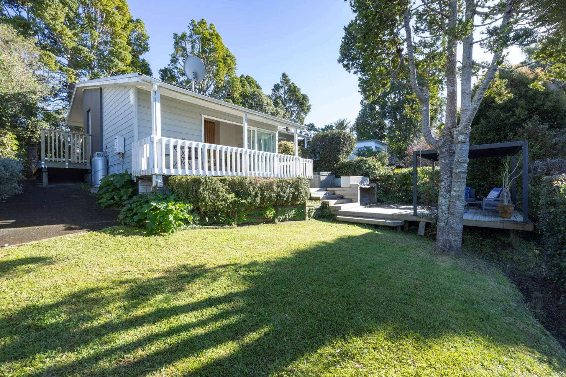 82 Kauri Point Road Laingholm_0