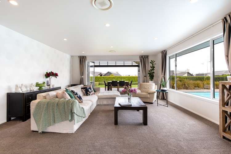 25 Baxter Michael Crescent Cambridge_7