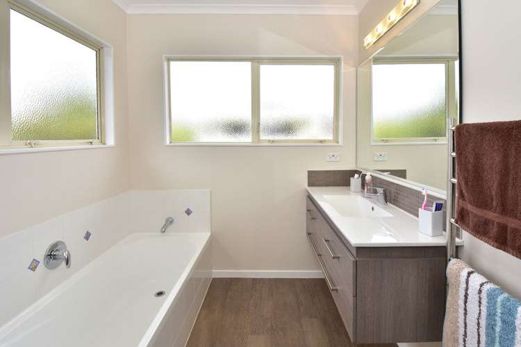 59 Regency Park Drive Gulf Harbour_18