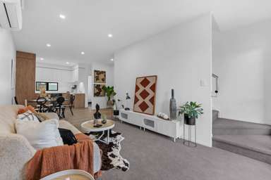 A-D/3 Christie Street_1