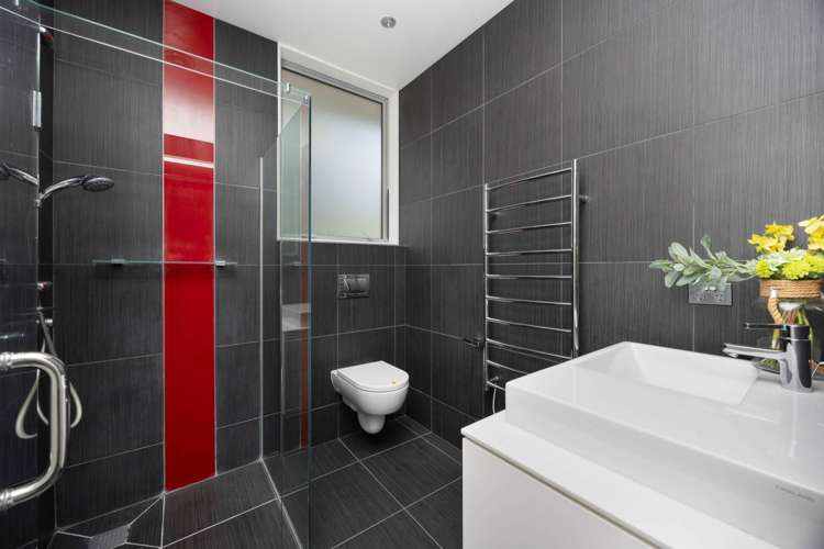 15 Queen Mary Avenue Epsom_15