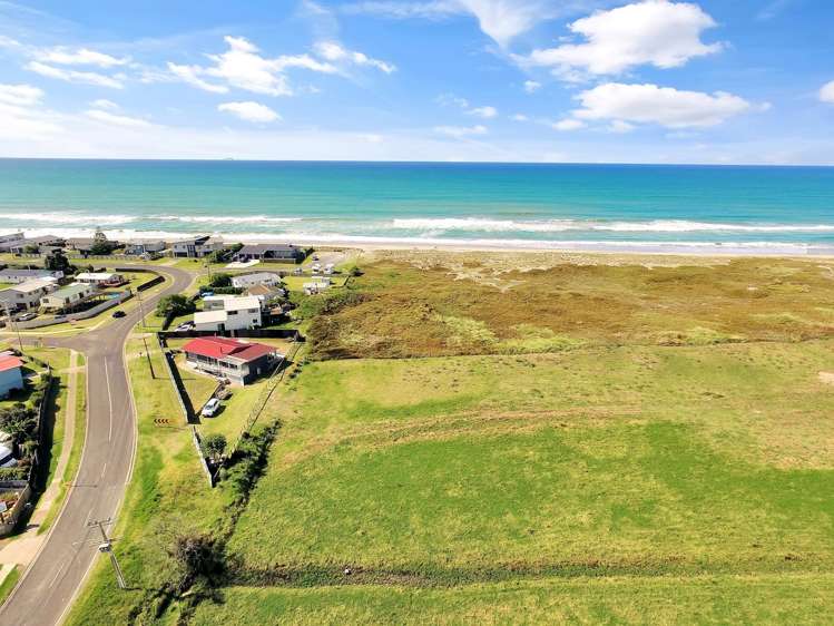 342 Pukehina Beach Road Pukehina Beach_36