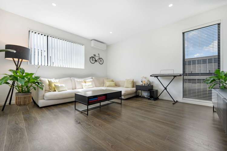 34 Fredrick Hanson Road Papakura_11