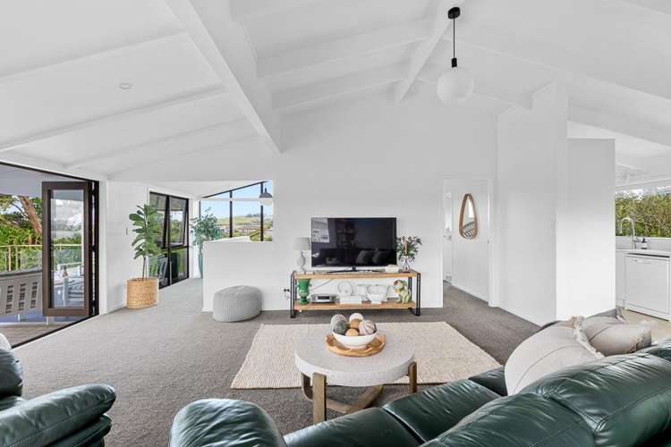 22b Alexander Road Algies Bay_7